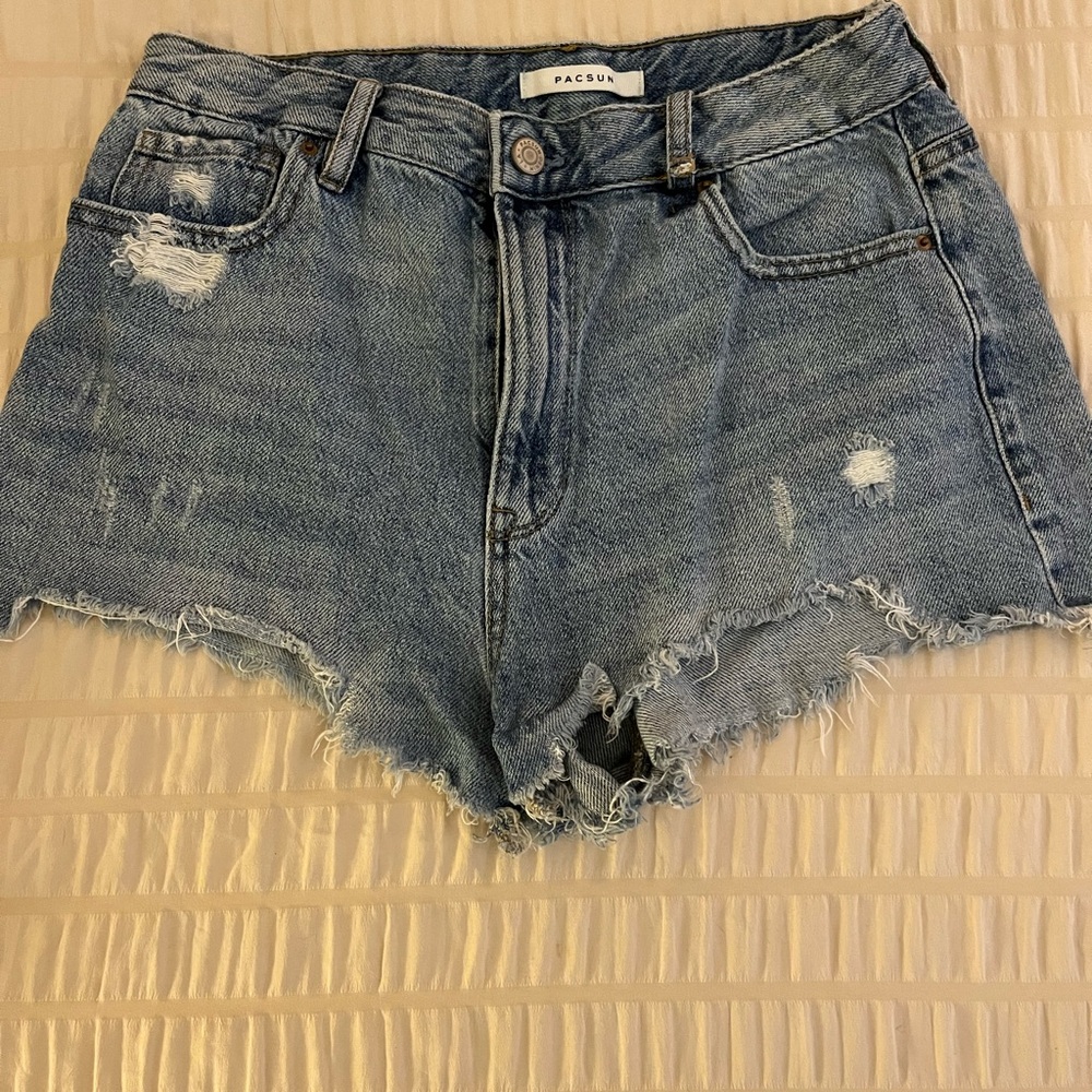 PacSun Women's Frayed Jean Shorts - Light Blue